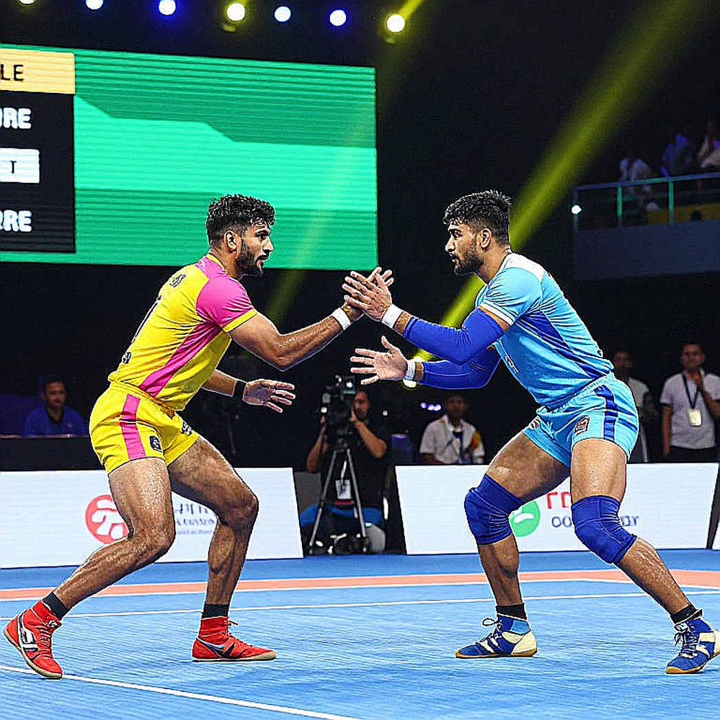 ৪৮-২৪ যেখানে 'রুট' নয়: ৩১-১৭ বিরতি আর ভারতের ডিফেন্সের অগোচরে থাকা প্রশ্ন